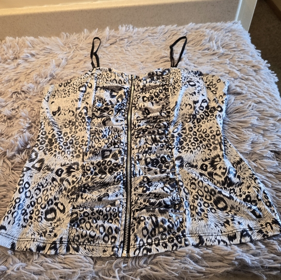 DOTS Zip Up Top Size (Small-Med) - Picture 3 of 12